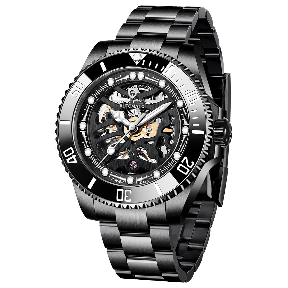 Mechanisch herenhorloge met zichtbare achterkant en precisiebeweging.