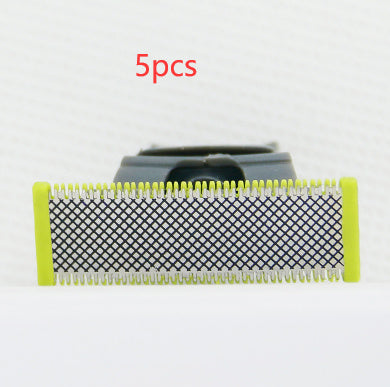 Detailed view of the 80 teeth on the universal shaver replacement head for a smooth shave.
