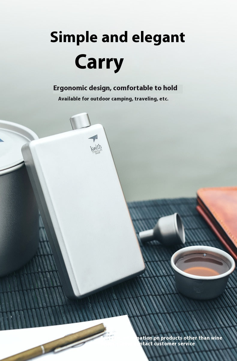 Stylish and Durable Square Wine Pot for Outdoor Adventures