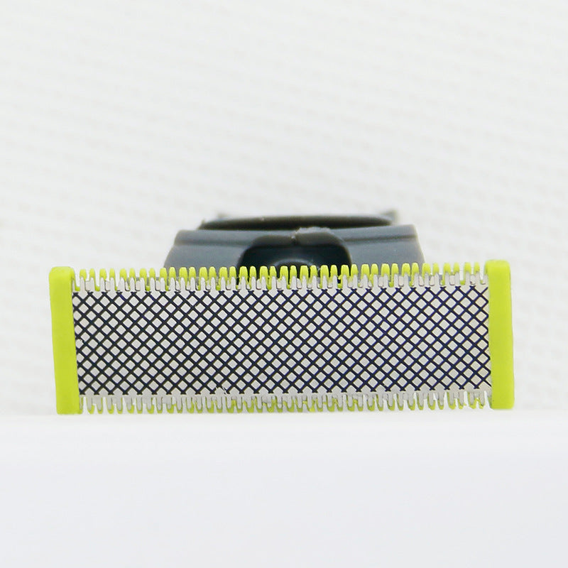 Pack of five universal shaver replacement heads with advanced grooming technology.