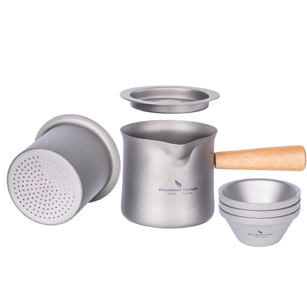 Close-up of 380ml titanium tea cup with ergonomic handle