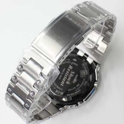 Detailed view of the screw-back case on the G-SHOCK GM-B2100D-1AJF for enhanced durability.