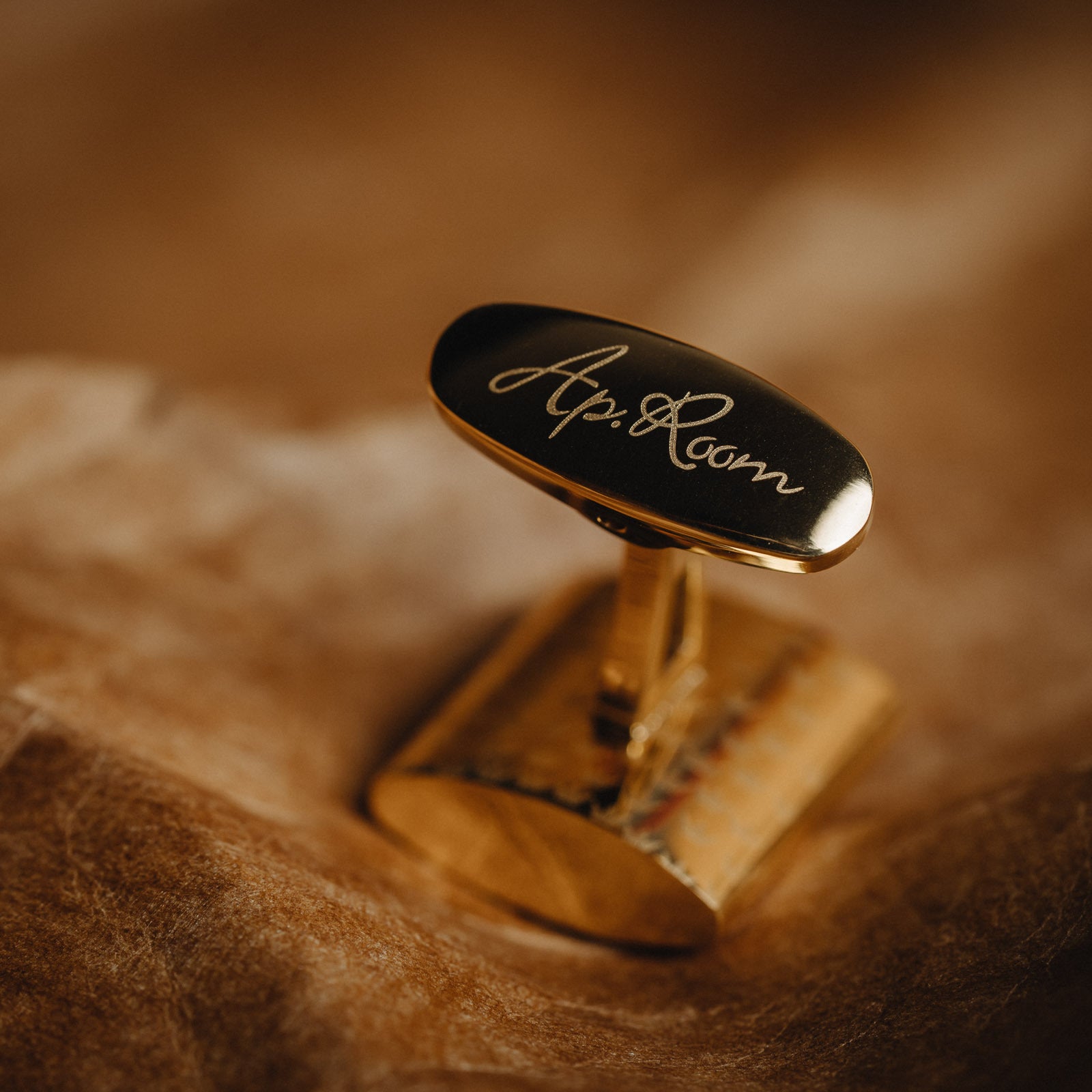 Elegant Gold Cufflinks in Premium Gift Box for Stylish Men